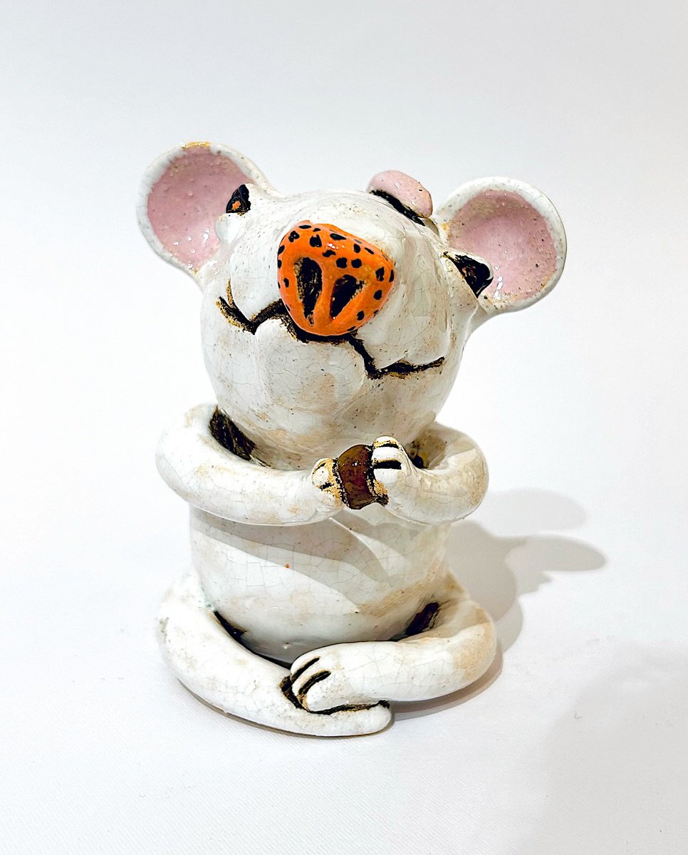 A Mouse Love Story by Viktor Zuk