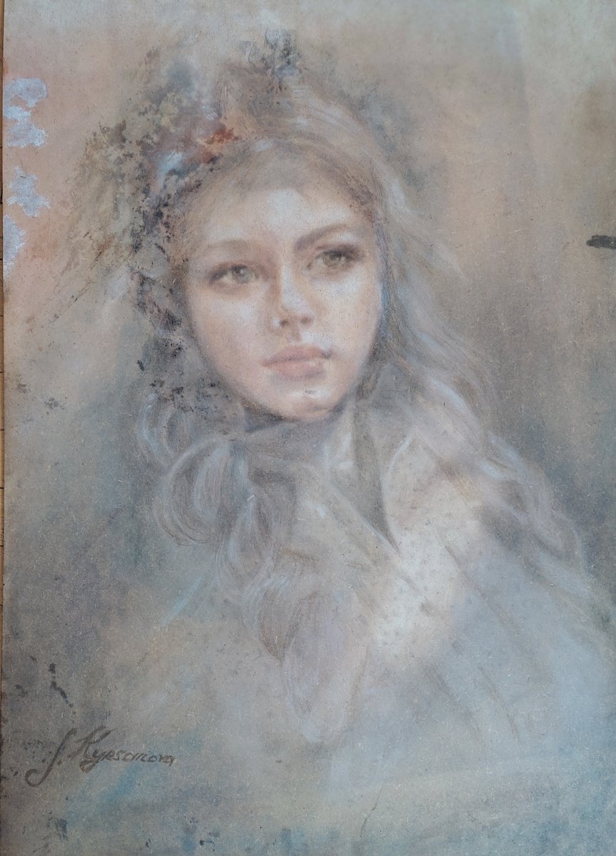 Soft light by Yuliia Kyrsanova
